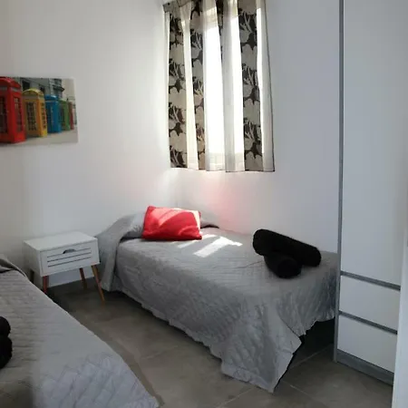 Appartement Penthouse In Close To Golden Bay *